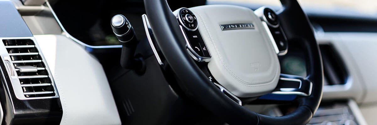 Range Rover air conditioning refrigerant service in Dubai
