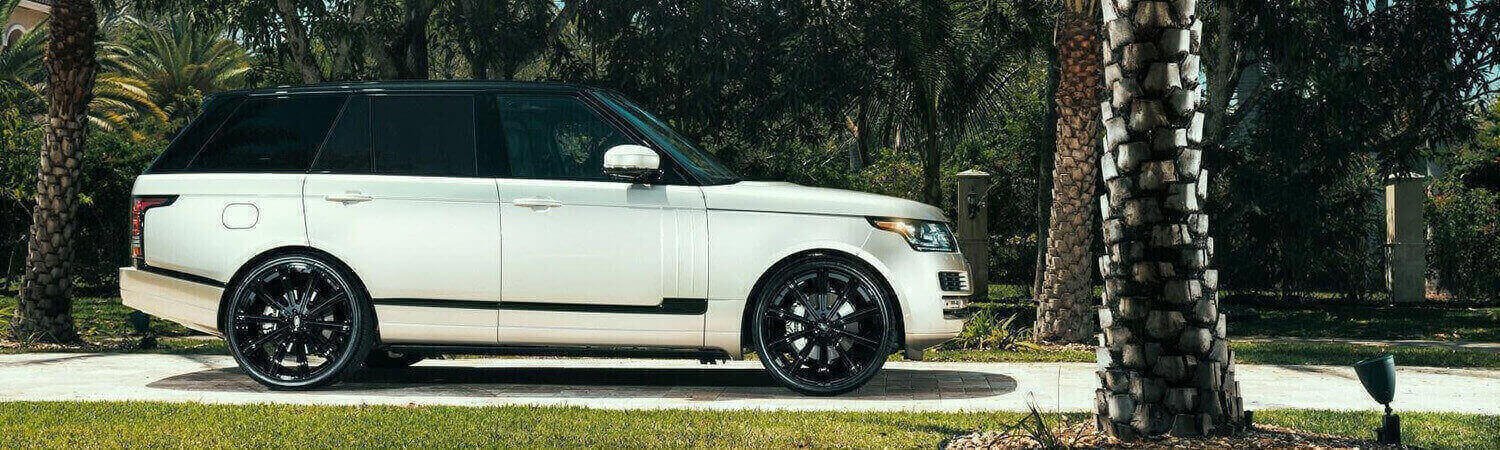 Range Rover door handle linkage and latch inspection in Dubai